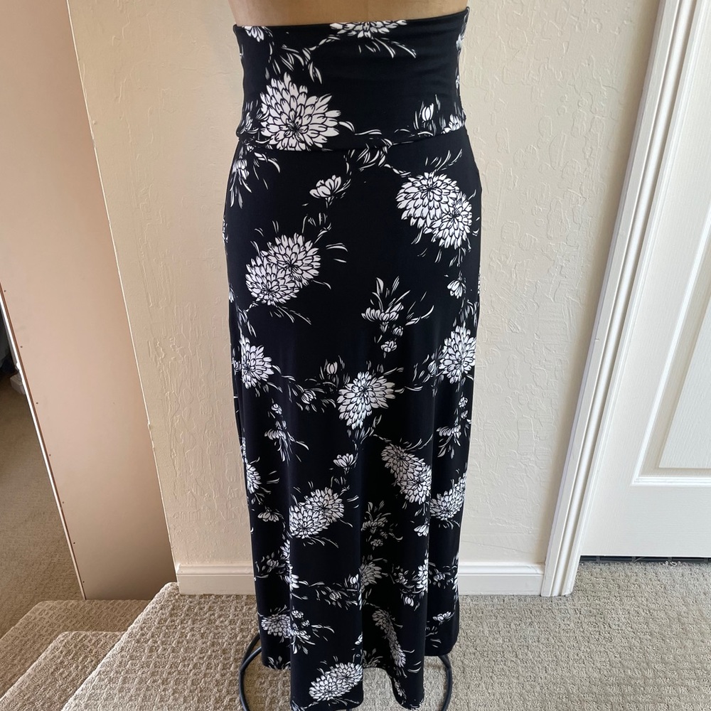 Cameron Brushed Knit Maxi Skirt, XS, MINT !